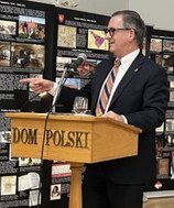 Brian Masse at the podium